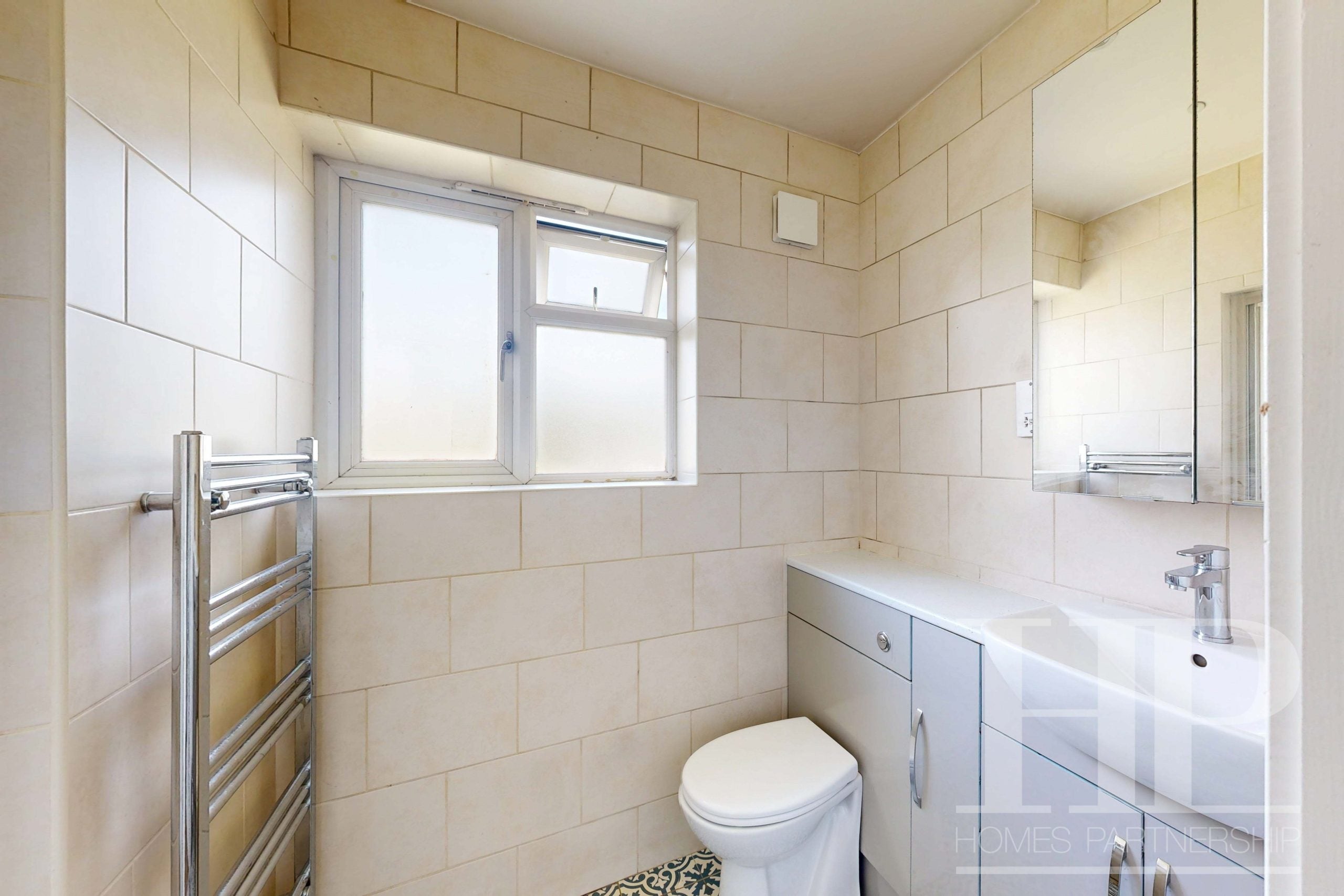 Room The Link in Crawley