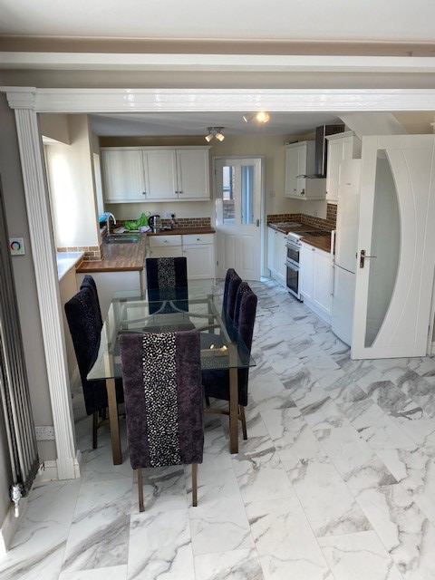 Room Saville Grove in Kenilworth
