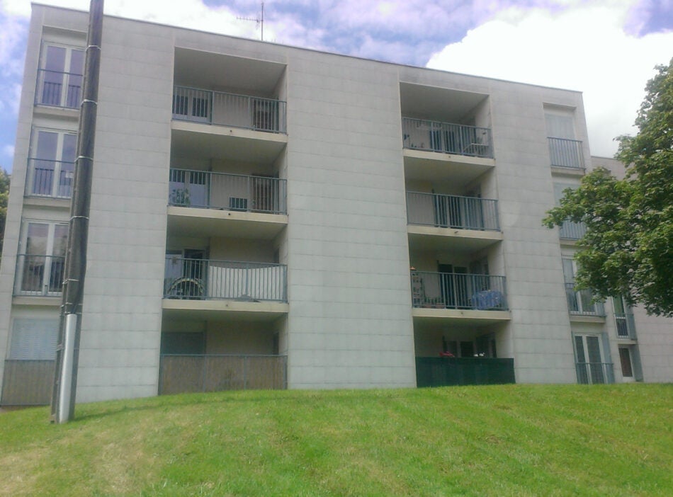 Flat Place de la Mairie in Coligny