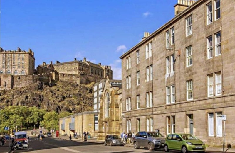 Flat Spittal Street in City of Edinburgh