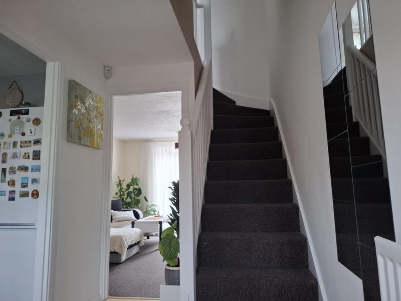 House Cottage Farm Close in Blaby