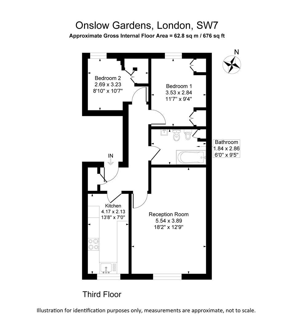 Flat Onslow Gardens in London