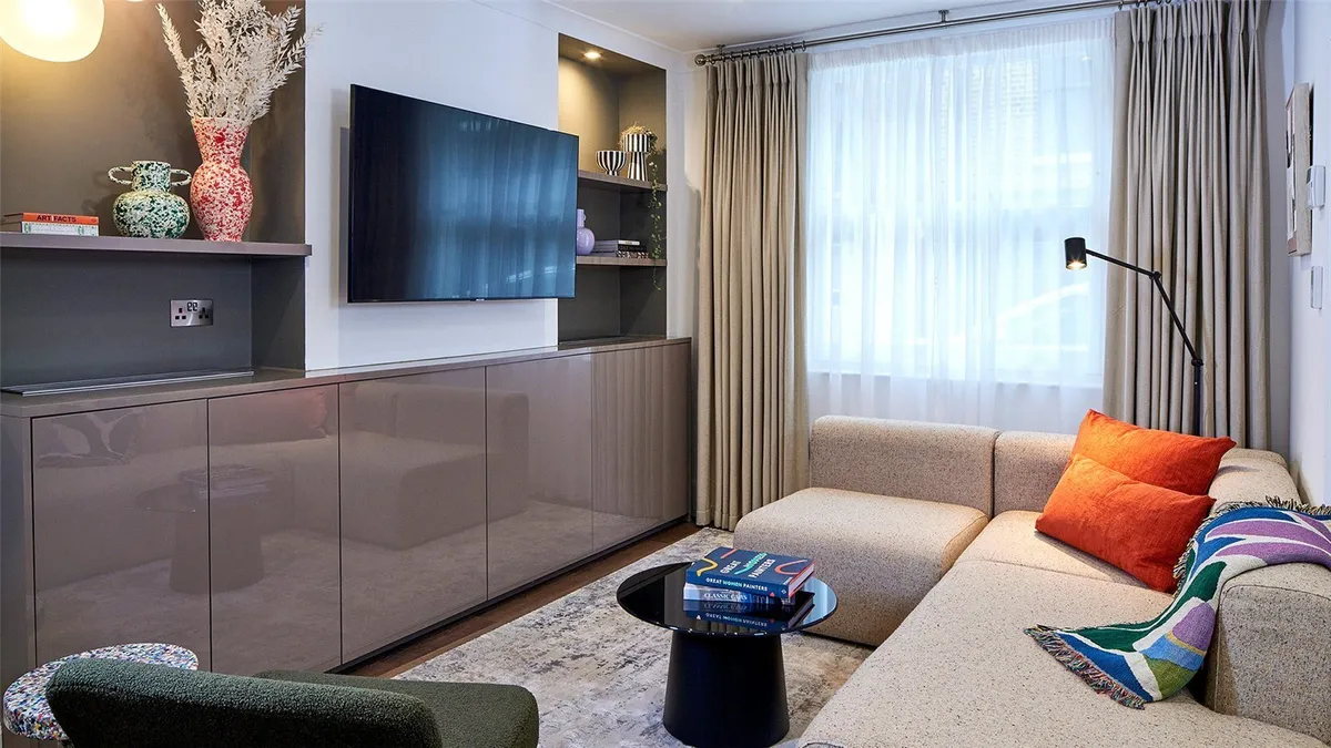 House Cheval Place in City of Westminster