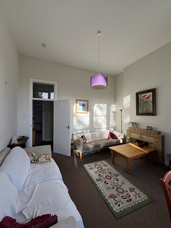 Room Alma Road in Bristol