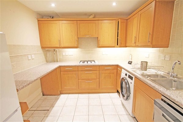 Flat Davigdor Road in Hove