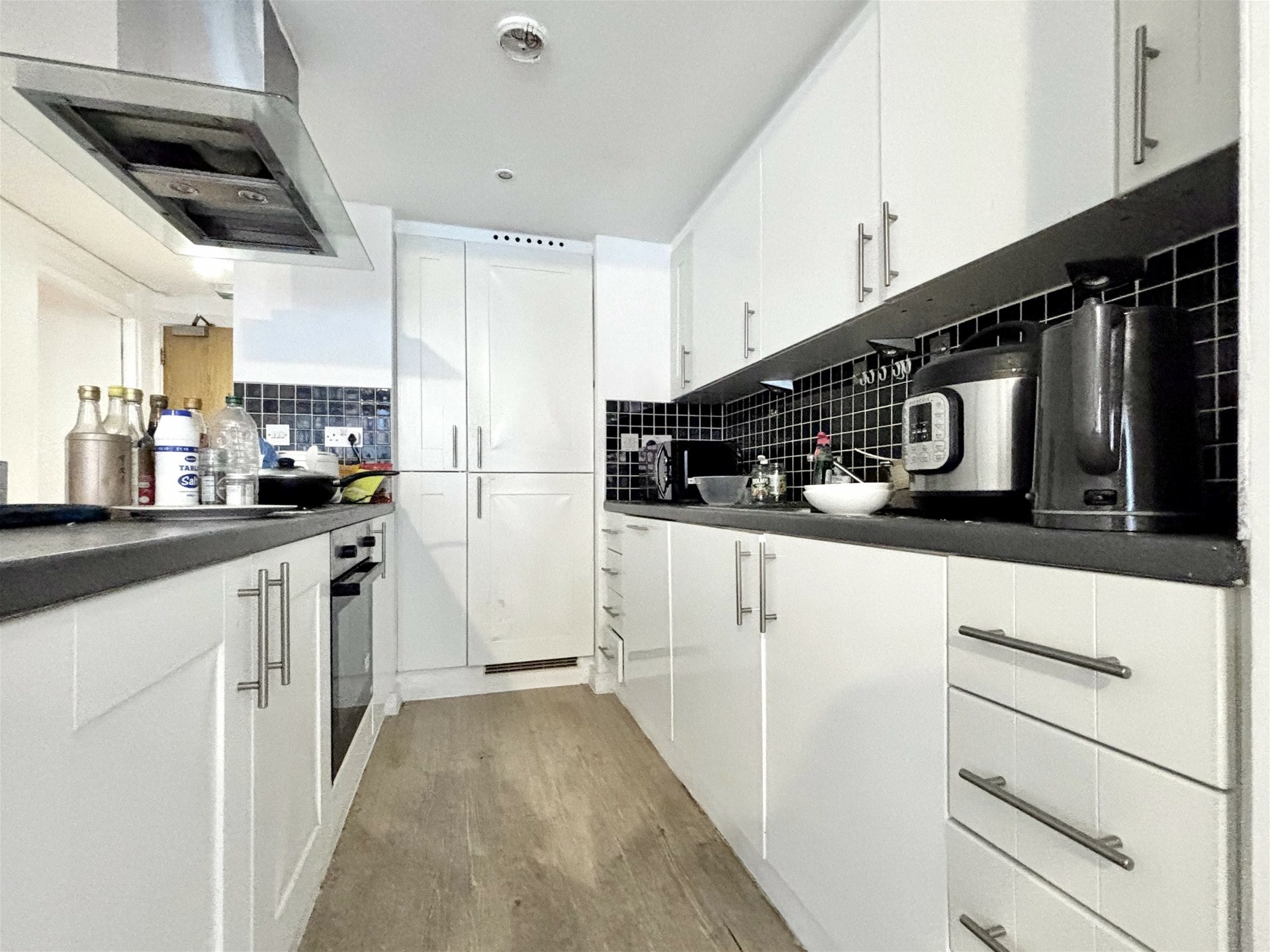 Flat Burford Road in Greater London