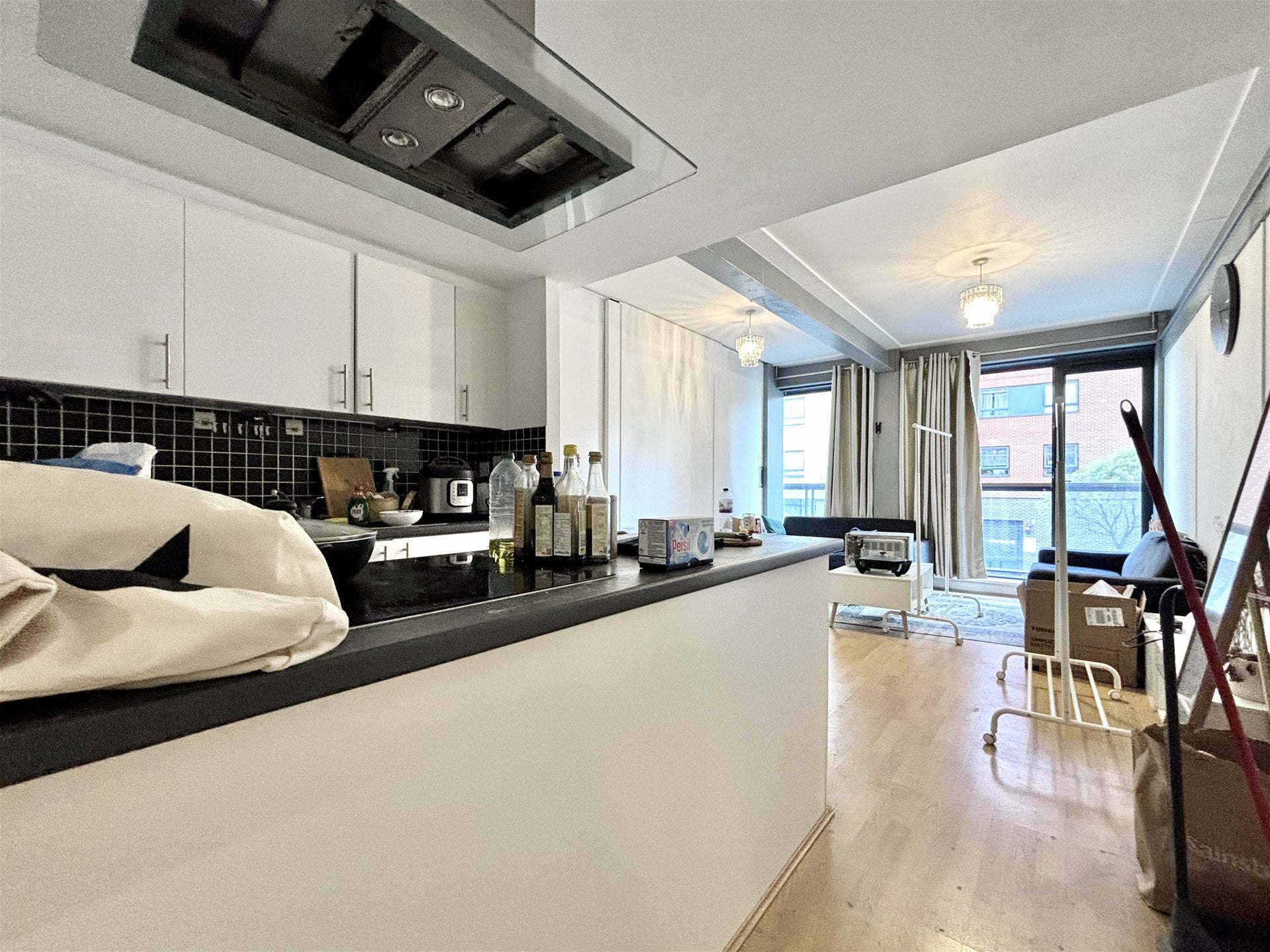 Flat Burford Road in Greater London