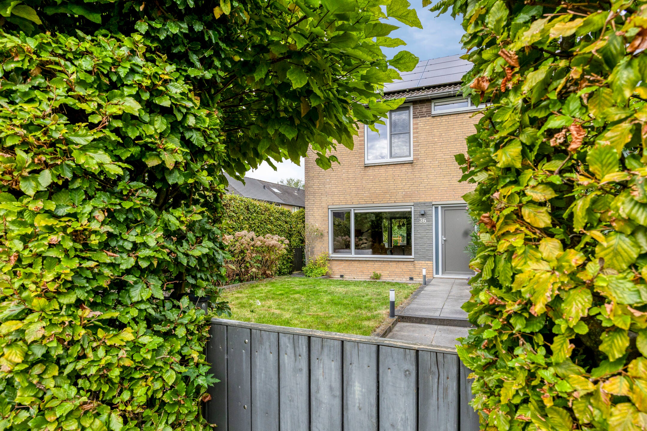 Hoekwoning te koop: Hillegomweg 36, Arnhem