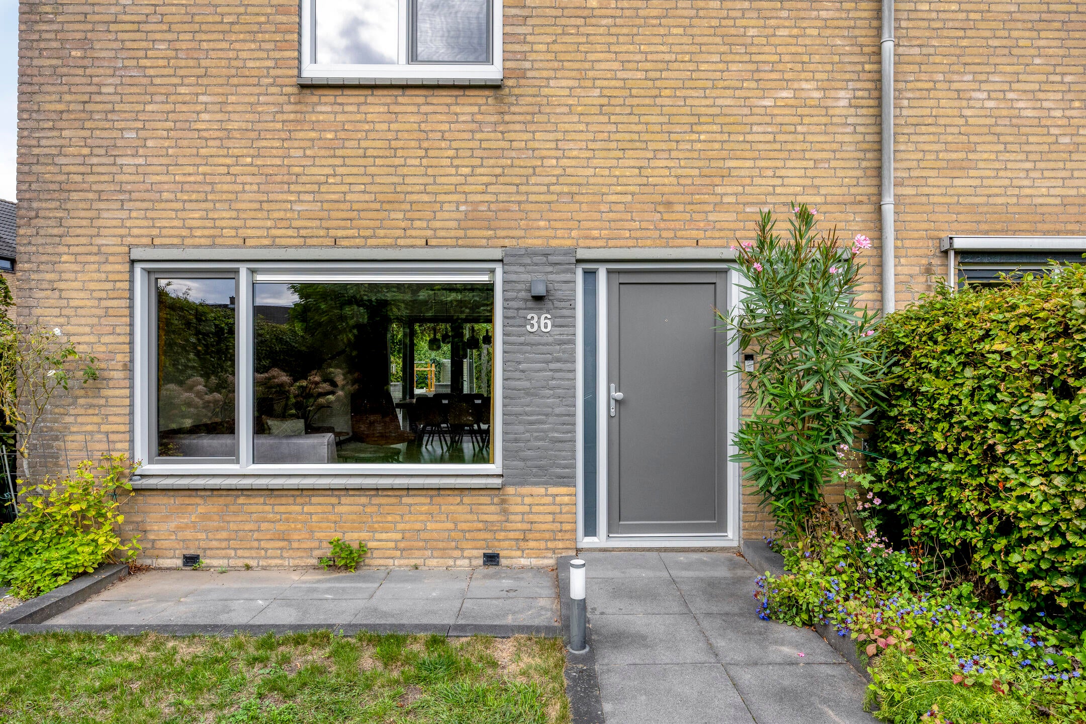 Hoekwoning te koop: Hillegomweg 36, Arnhem