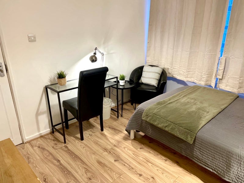 Room Sherfield Gardens in Greater London