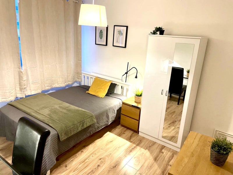 Room Sherfield Gardens in Greater London