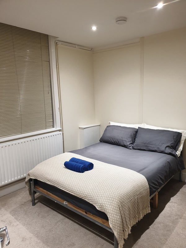 Room Jemmett Street in Preston