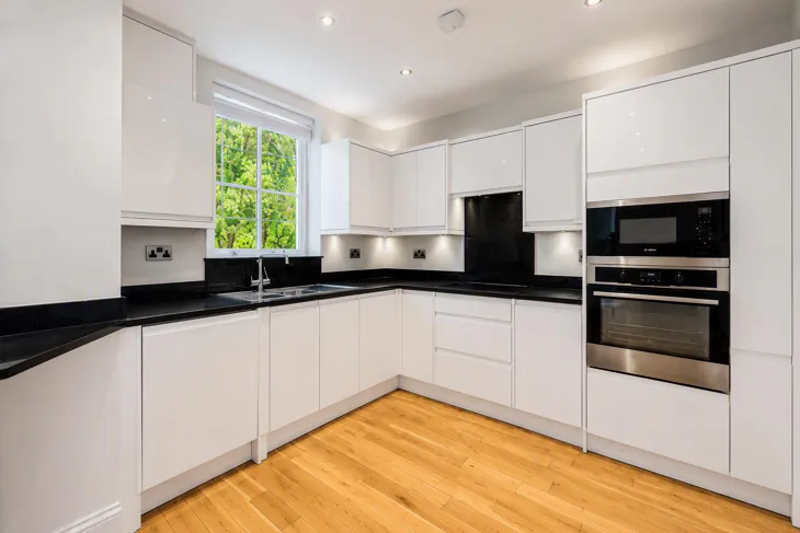 Flat Wimbledon Park Side in Greater London