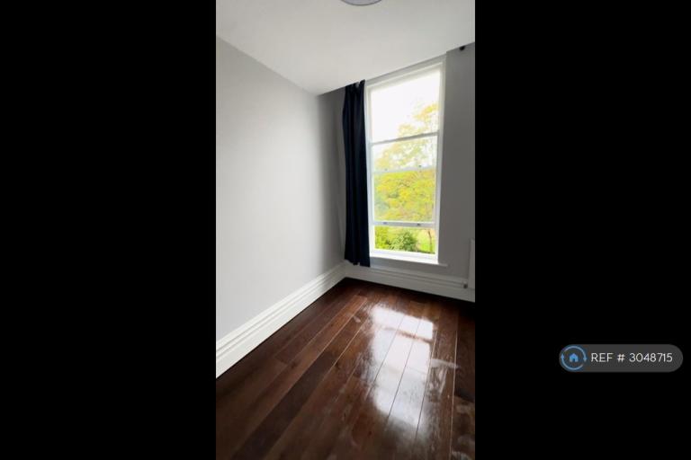 Flat Croxteth Road in Liverpool