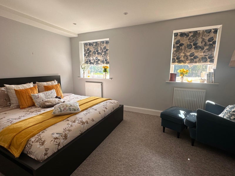 Room Millicent Grove in Greater London