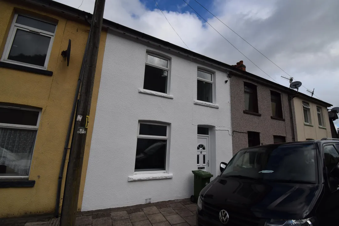 House Cambrian Street in Deri
