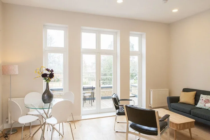Flat Loampit Hill in Greater London