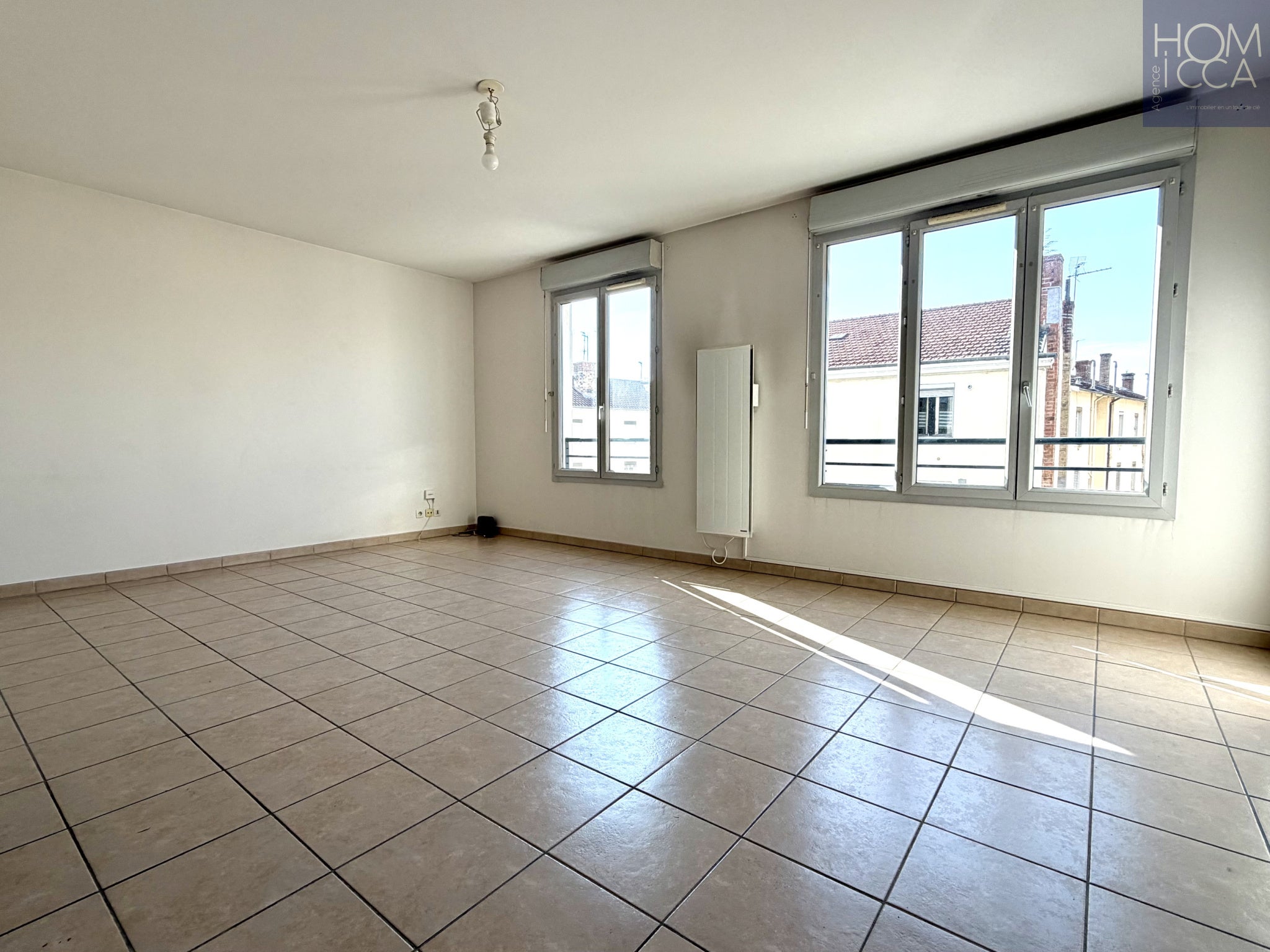 Flat Rue Cottin in Lyon