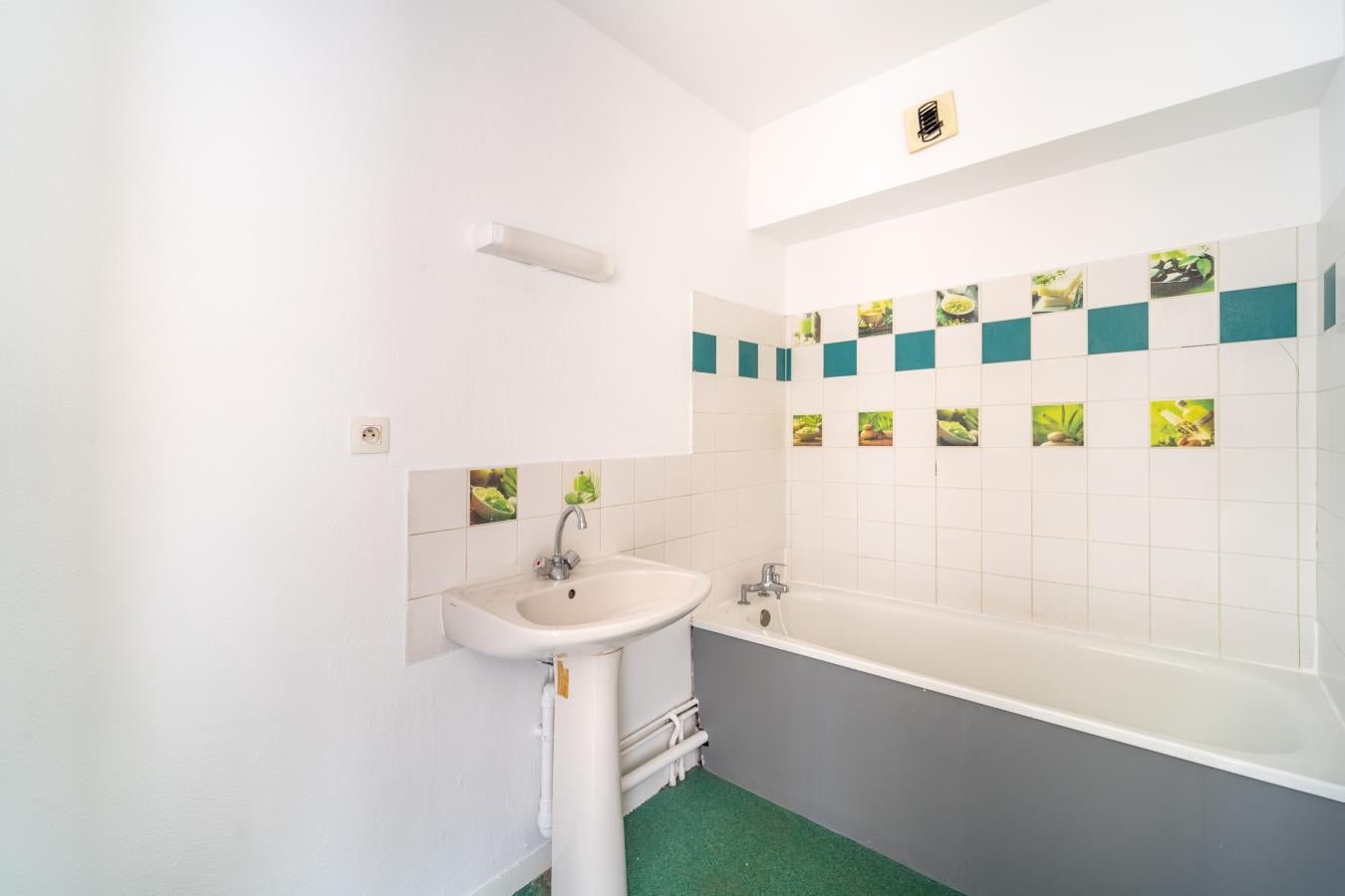 Flat Rue Faubourg Saint-Jean in Beaune