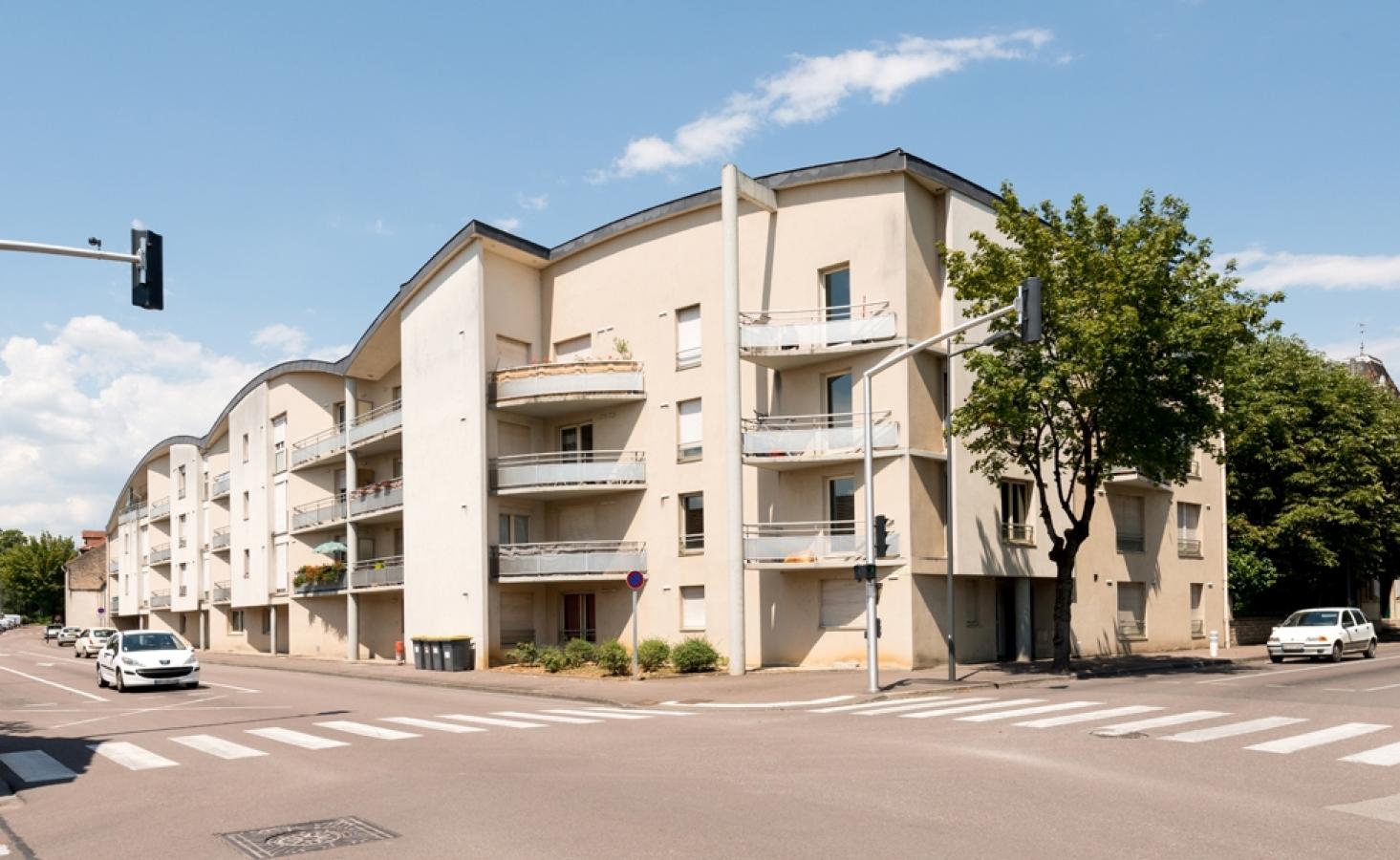 Flat Rue Faubourg Saint-Jean in Beaune