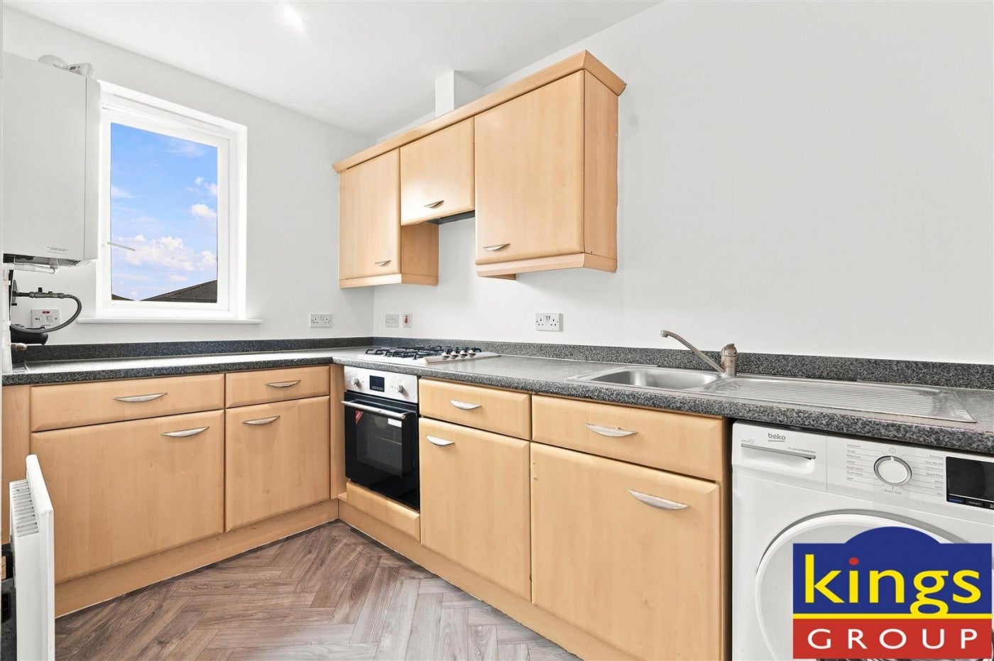 Flat Gareth Drive in Greater London