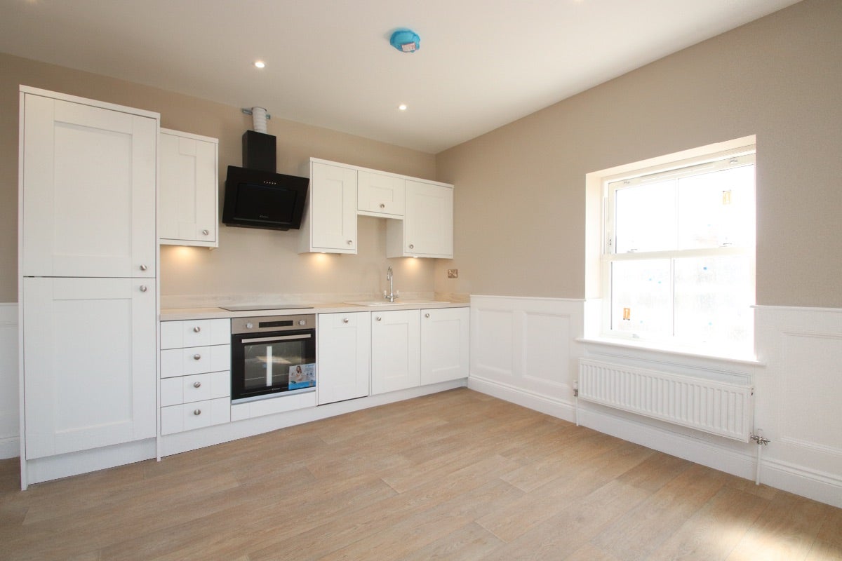 Flat Eaton Road in Thanet