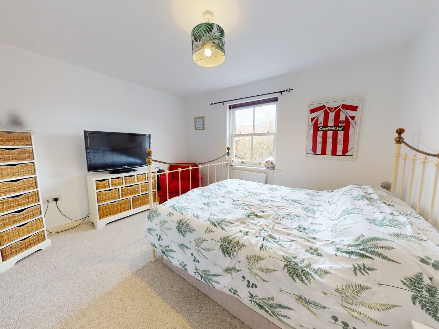 Flat Manor House Close in Nottingham