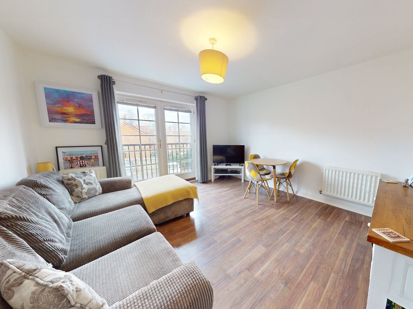 Flat Manor House Close in Nottingham