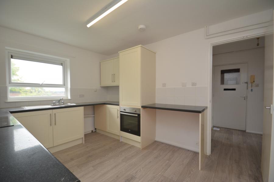 Flat Brookside Avenue in Dawley