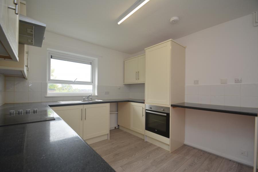 Flat Brookside Avenue in Dawley