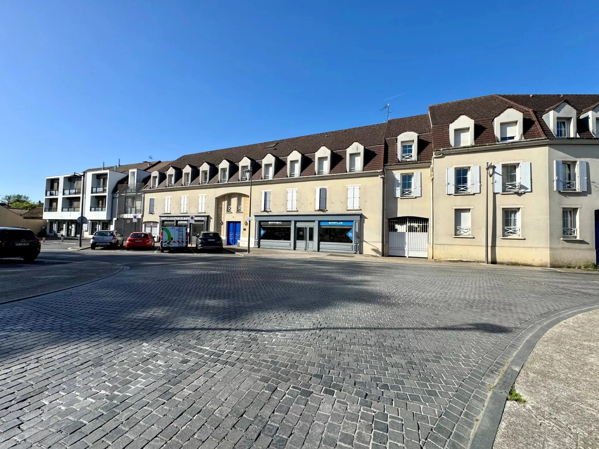 Flat Rue de l'Oise in Harly