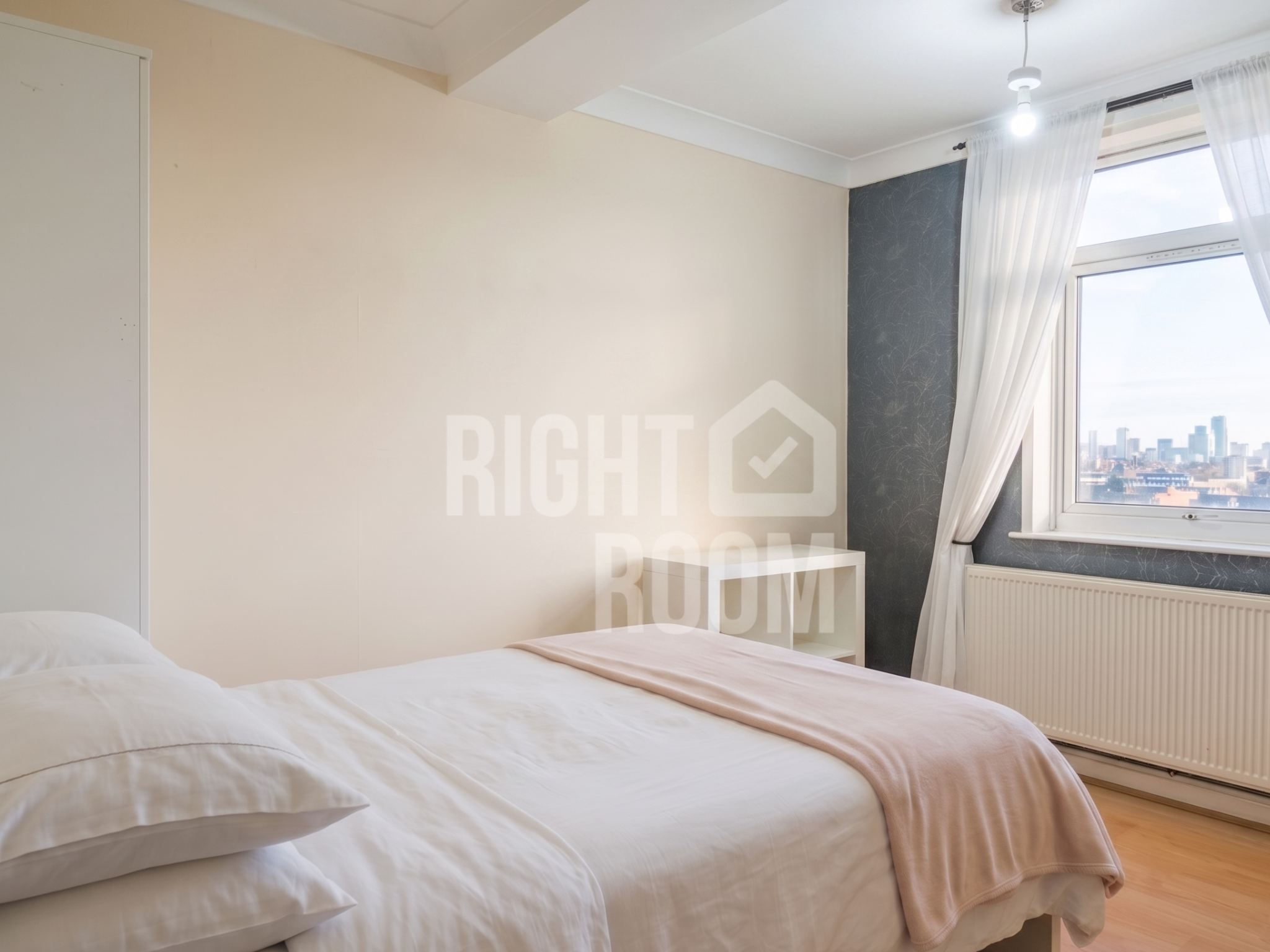 Room Seyssel Street in London