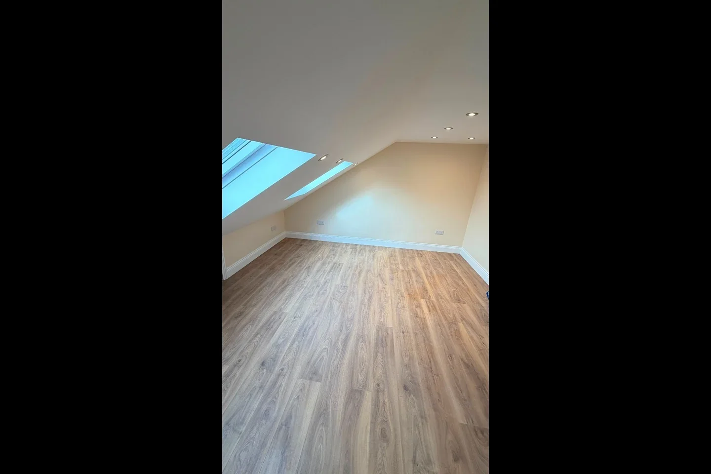 Room Glen Road in Greater London