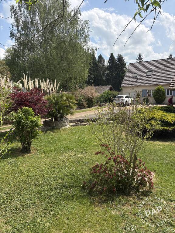 Maison Rue Raoul Follereau à Bussy-Saint-Georges