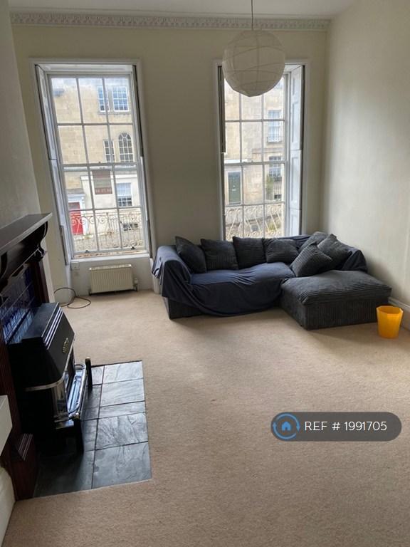 Flat Lansdown Road in Bath