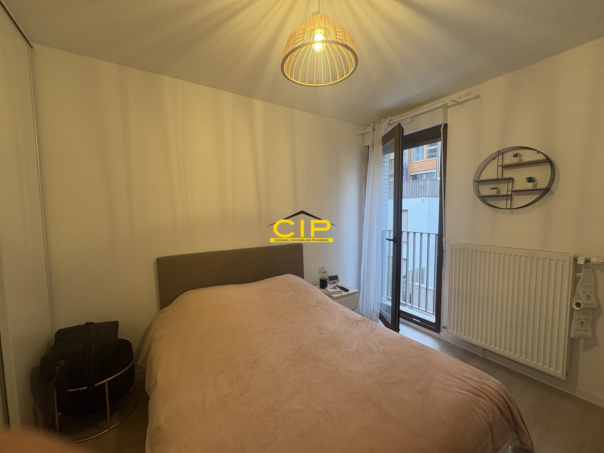 Chambre Allée Lucie Wynen à Montreuil