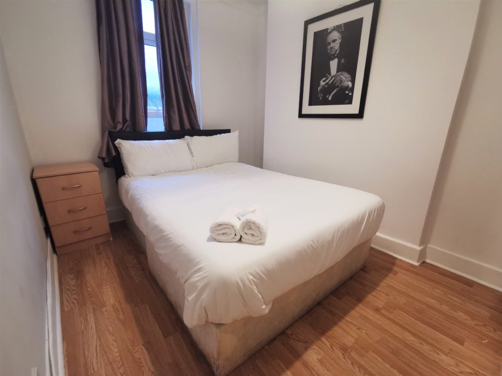 Flat Eversholt Street in Greater London