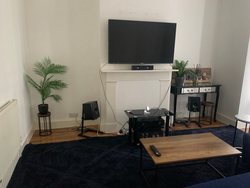 Room Abbey Grove in Greater London