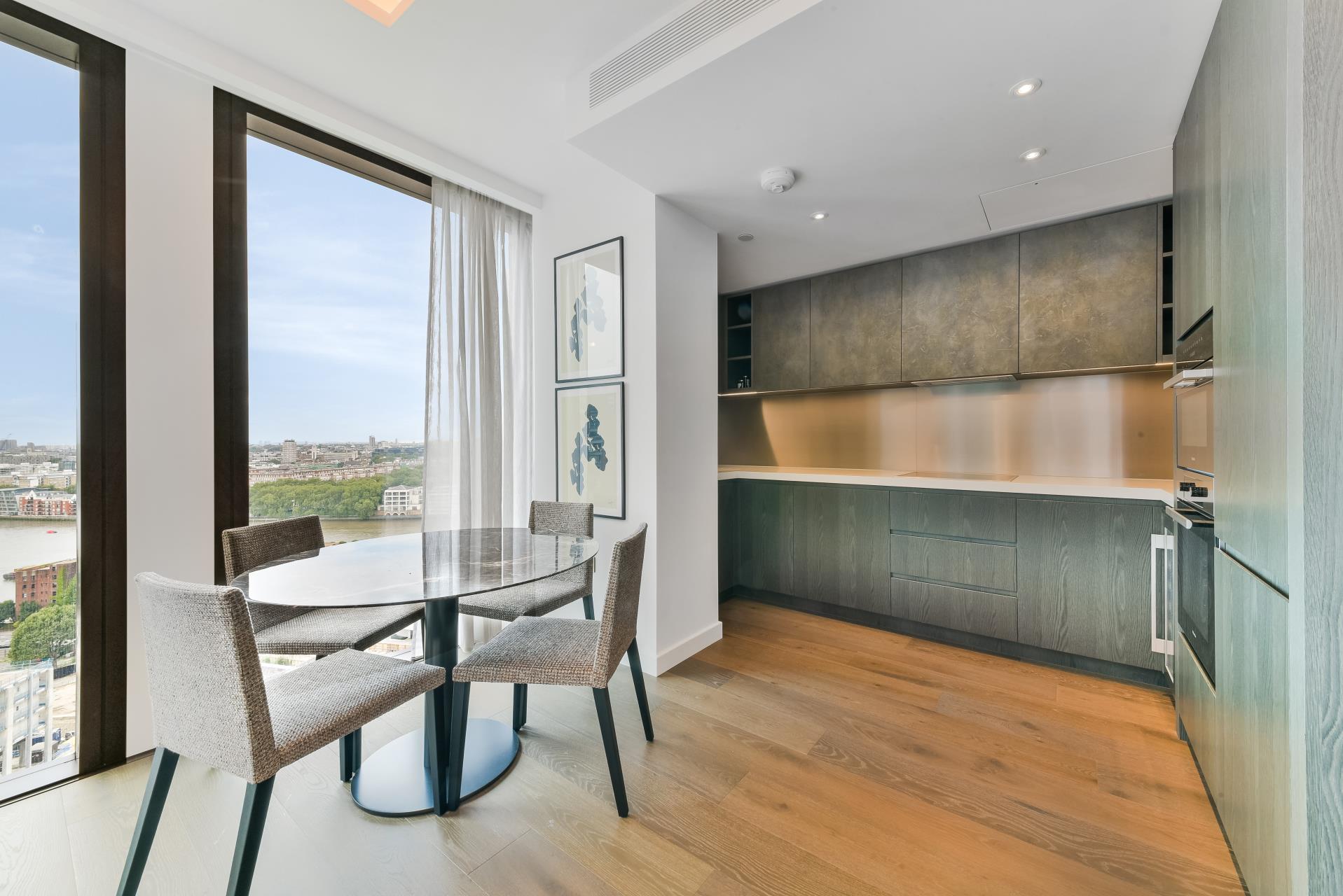 House Carnation Way in Greater London