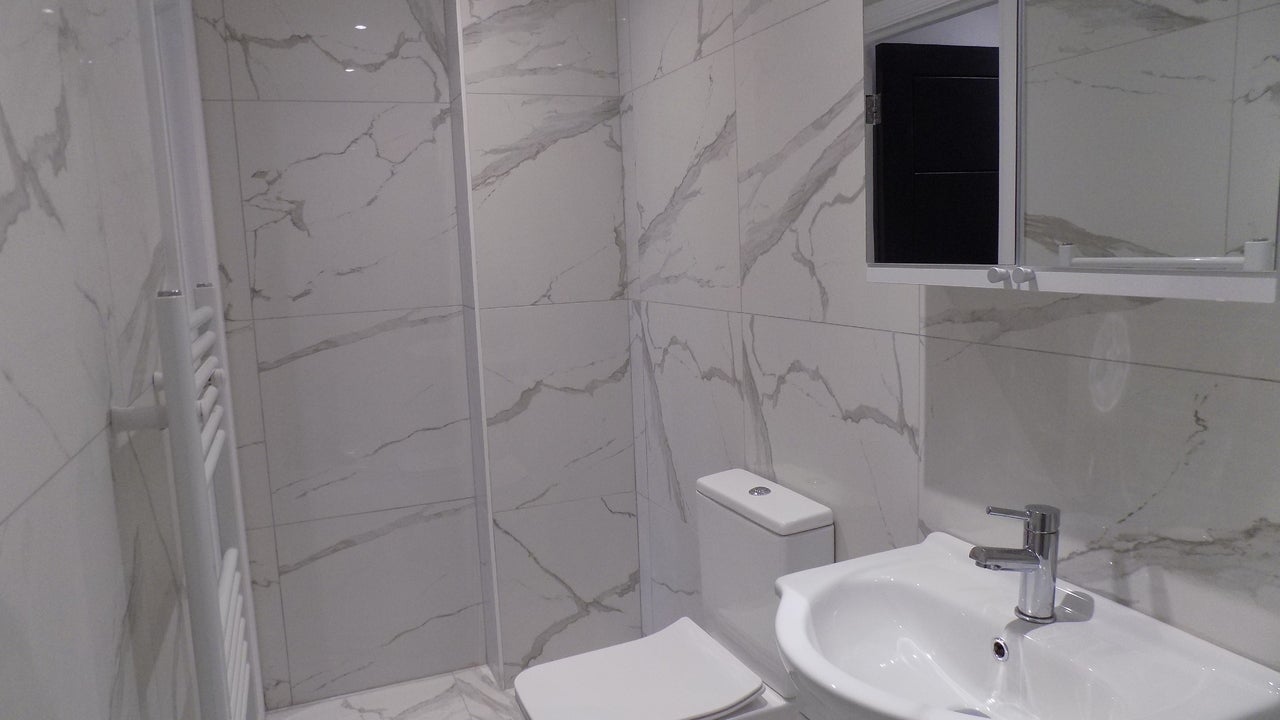 Room Meyrick Avenue in Luton