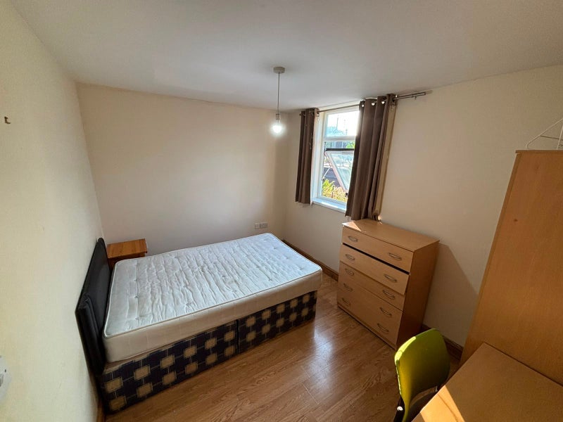 Room Arley Road in Birmingham