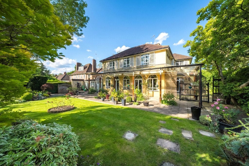 House Wolsey Way in Milford on Sea