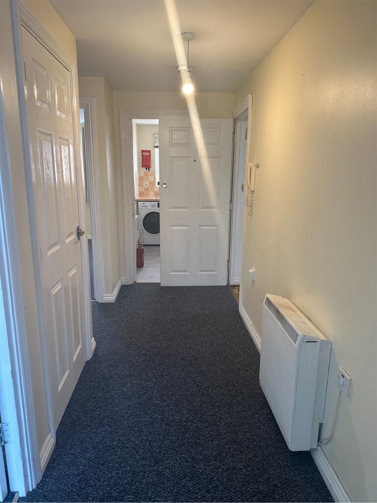 Flat Calcutta Road in Tilbury