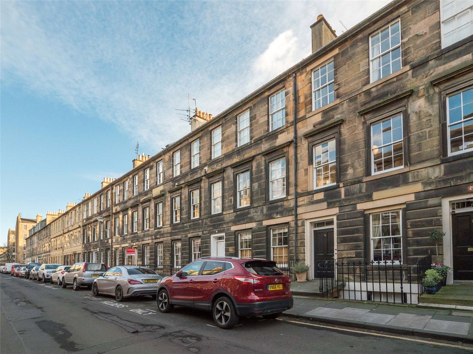 Flat Cumberland Street in City of Edinburgh