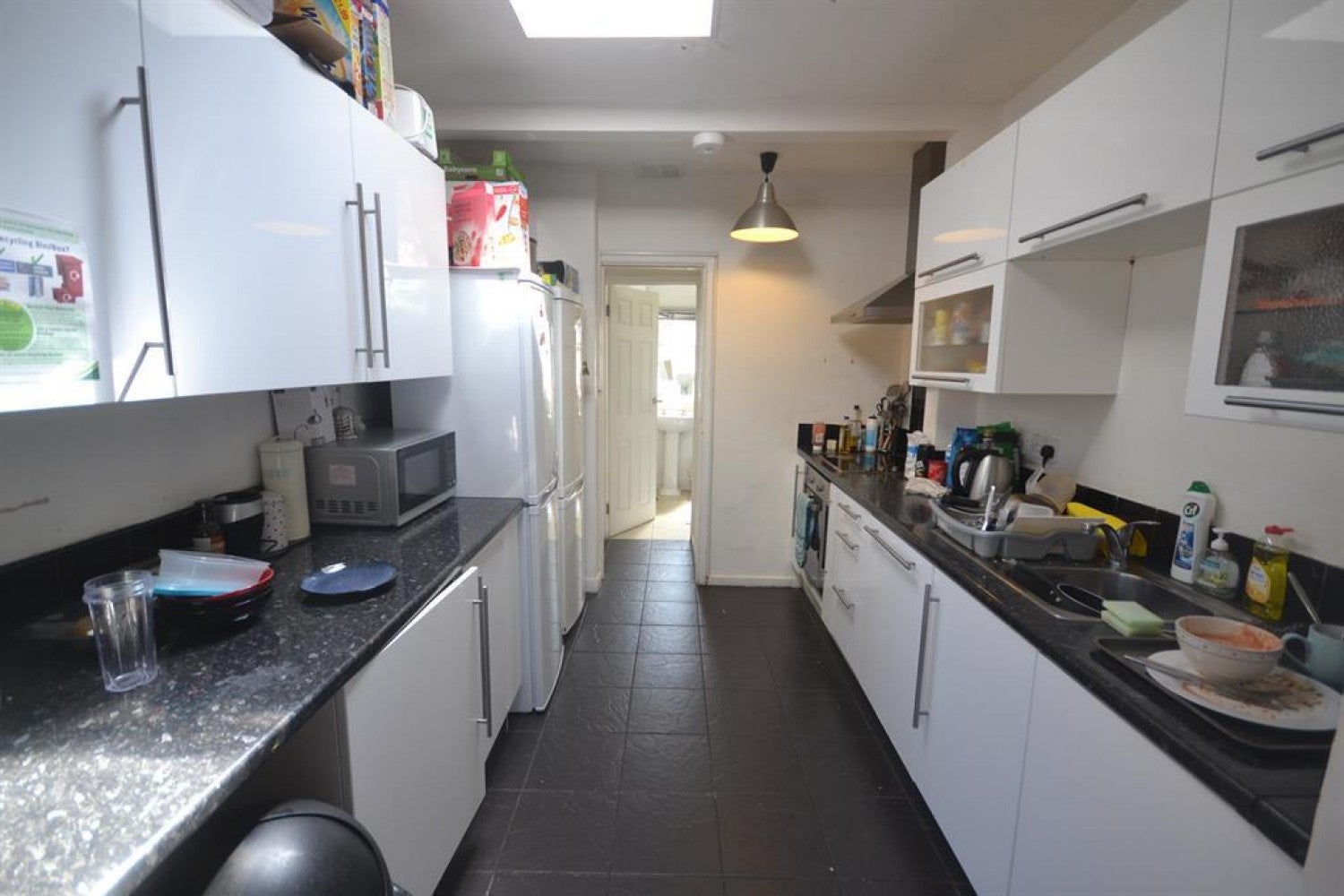 Flat School Terrace in Reading