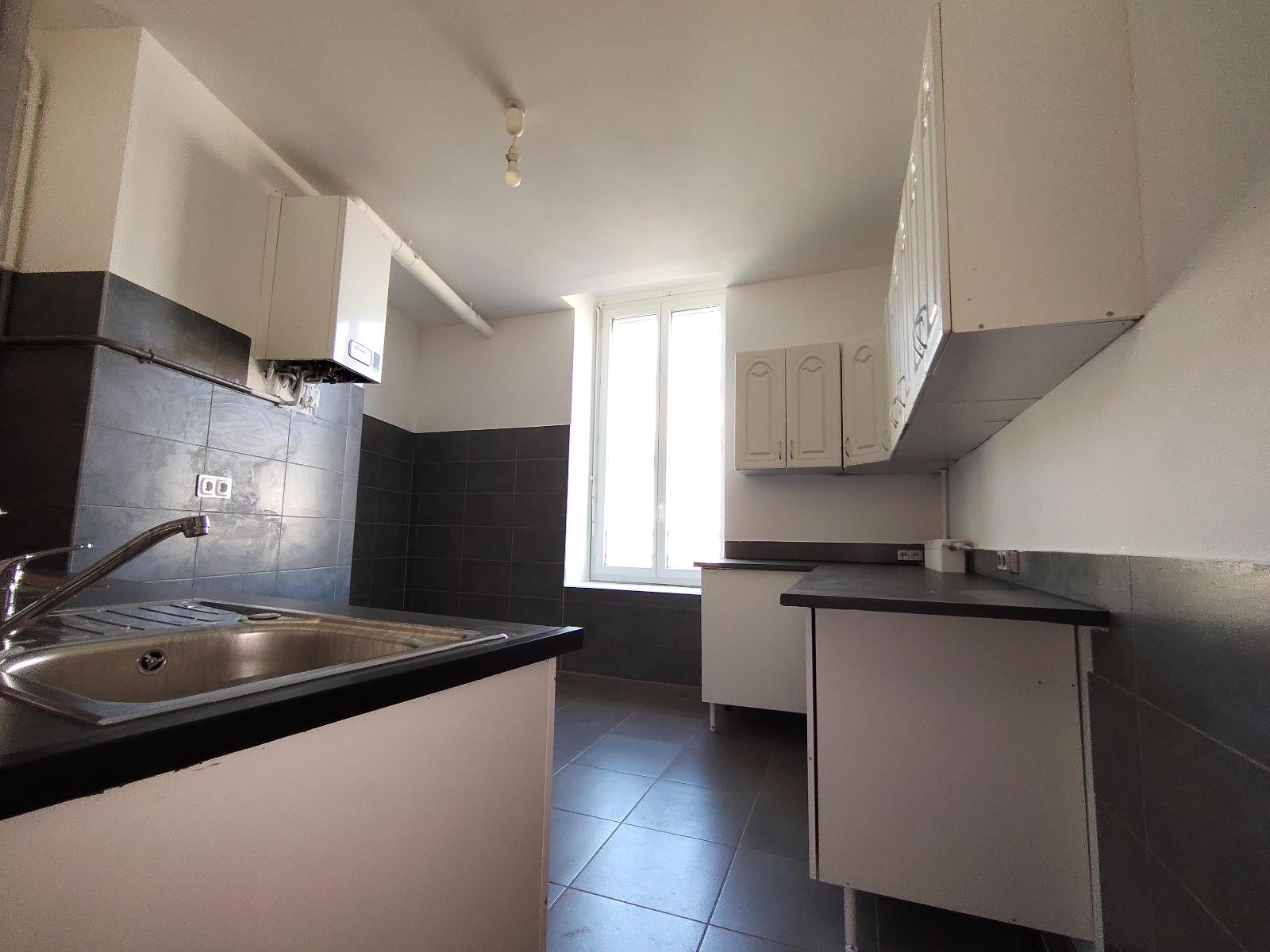 Flat Place Sadi Carnot in Givors
