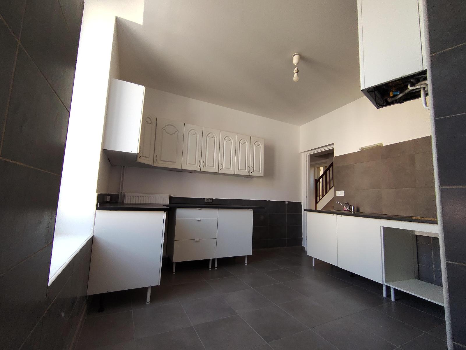 Flat Place Sadi Carnot in Givors
