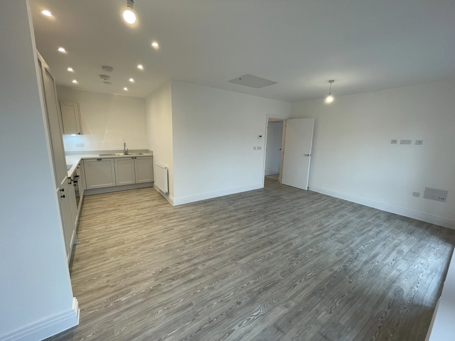 Flat Burstall Gardens in Winchester