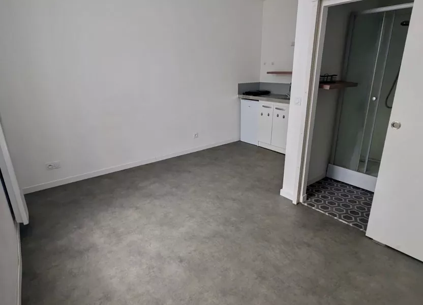 Chambre Rue de l'Intendant Le Nain à Poitiers