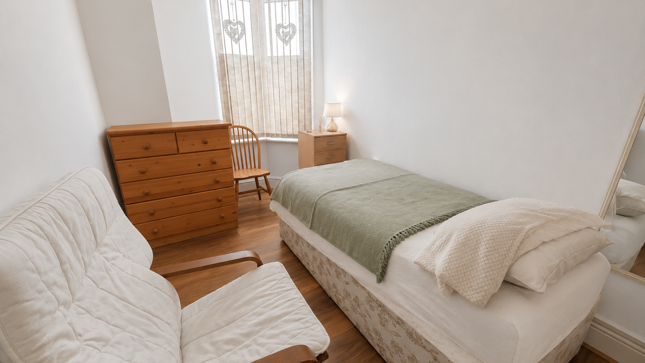 Room Portland Road in Luton
